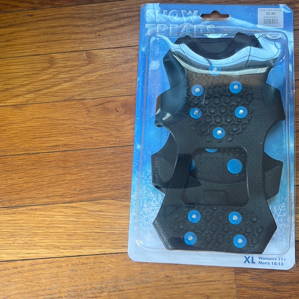 Snow Thread XL to put on your shoes so you don’t fall